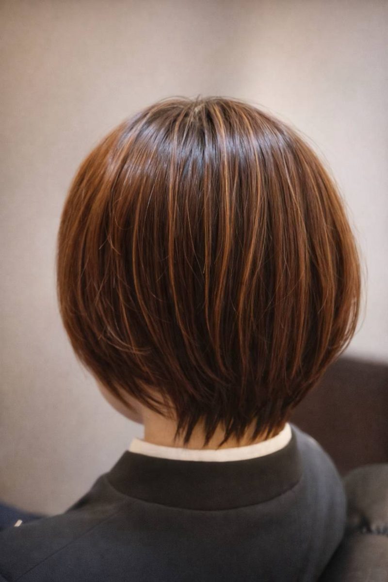 大人のショートボブ(女性)